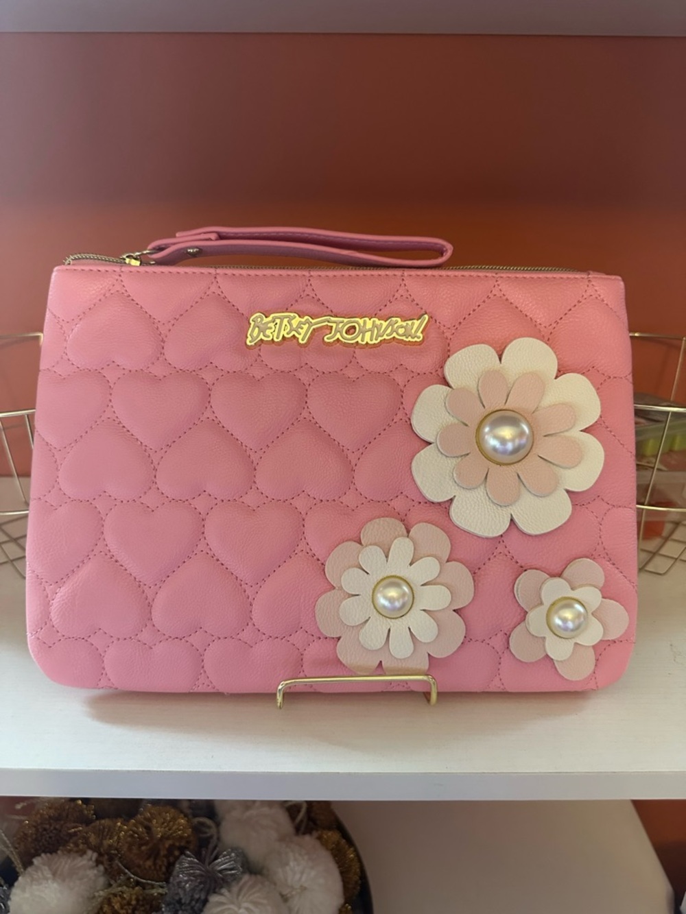 BETSEY JOHNSON Pink Quilted Heart Floral Wristlet Clutch